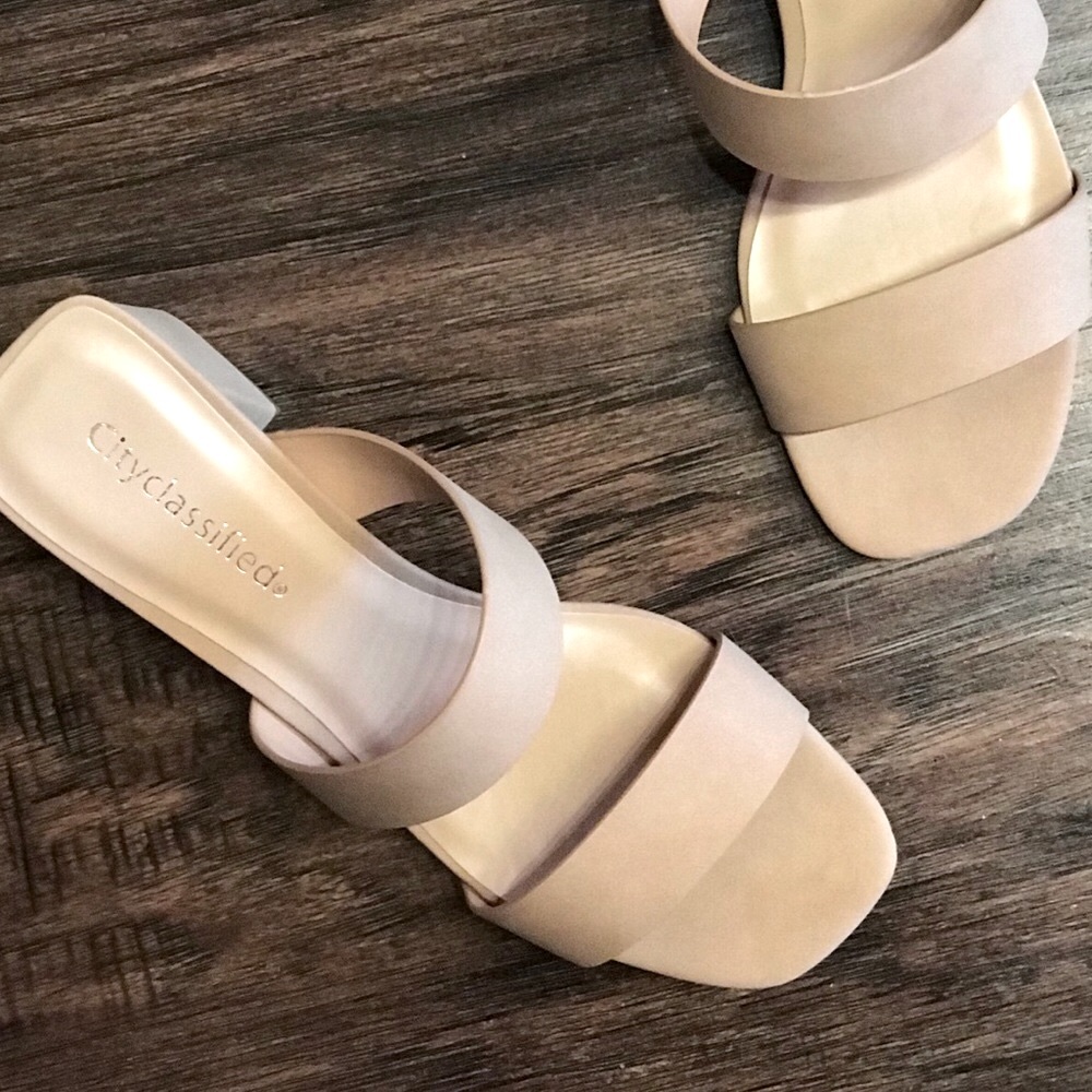 ADAGE Nude Square Toe Low Heel Sandal - Picture 7 of 9